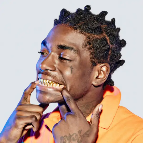 Full Photo: Kodak Black Removes Gold Teeth